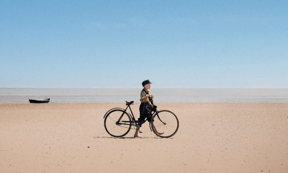 Amrum alles für ein Weissbrot mit Butter und Honig Amrum alles für ein Weissbrot mit Butter und Honig